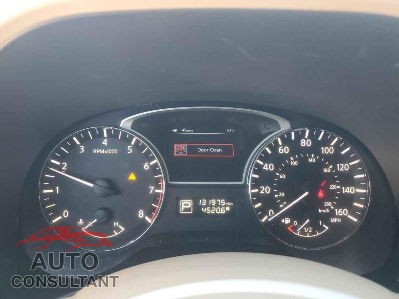 NISSAN PATHFINDER 2013 - 5N1AR2MN4DC603500