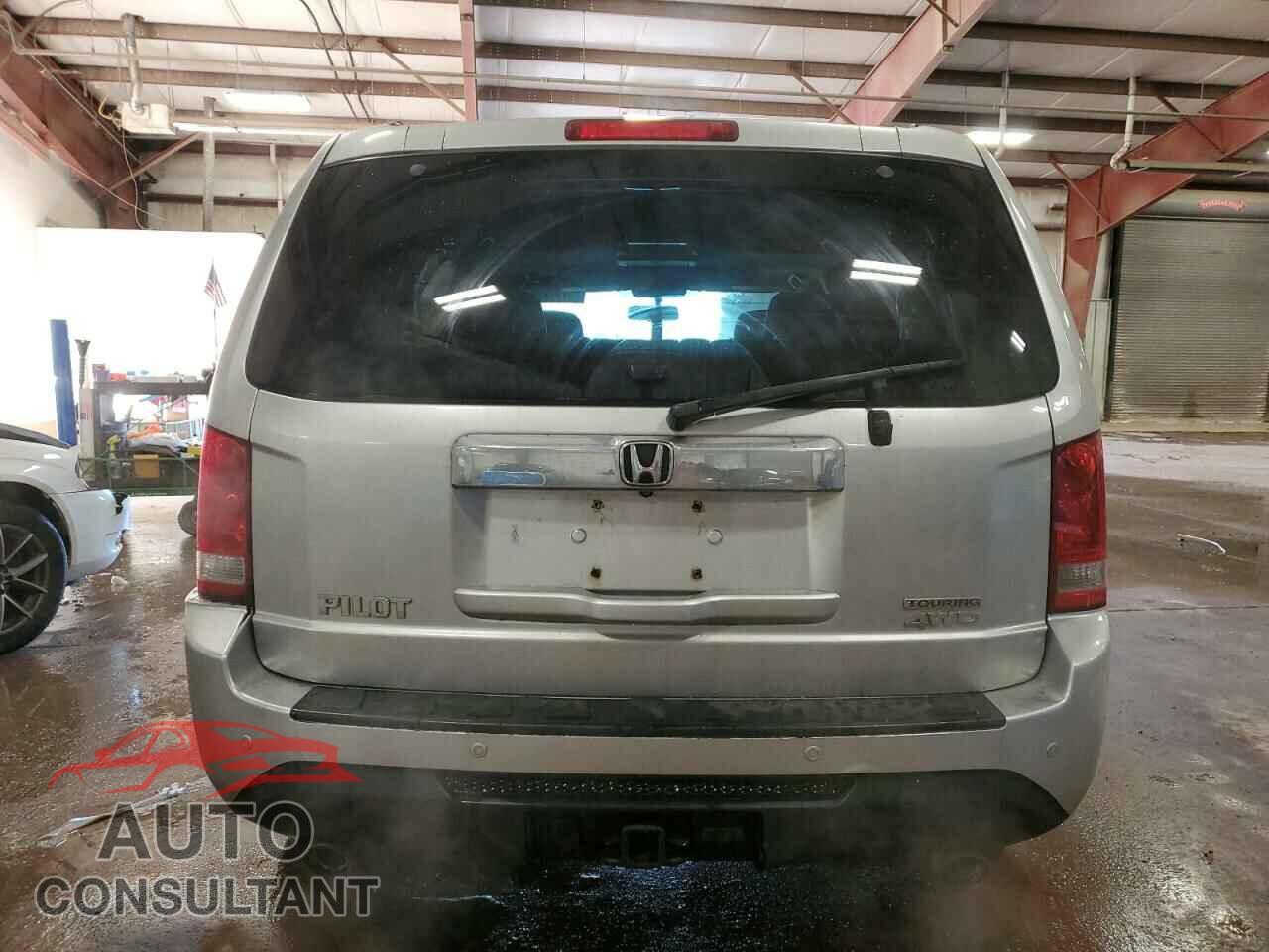 HONDA PILOT 2013 - 5FNYF4H91DB012306