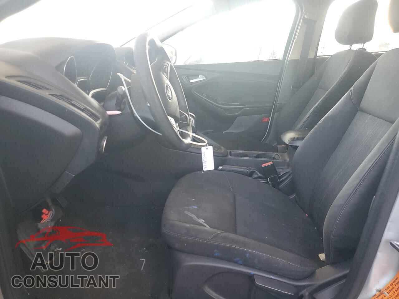 FORD FOCUS 2016 - 1FADP3F29GL228004
