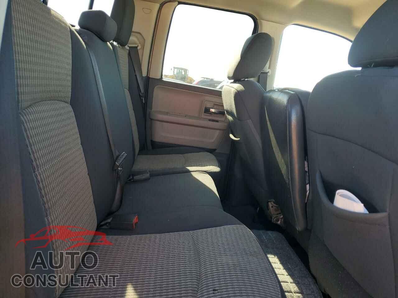 DODGE RAM 1500 2012 - 1C6RD7GT1CS256183