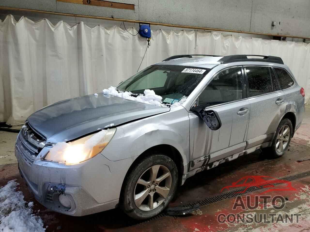 SUBARU OUTBACK 2013 - 4S4BRBBC3D1317364