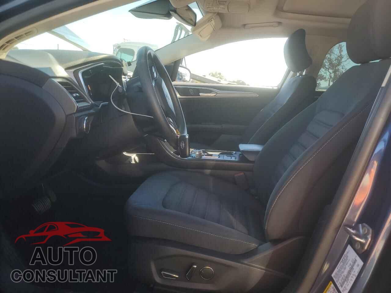FORD FUSION 2019 - 3FA6P0HD4KR115528