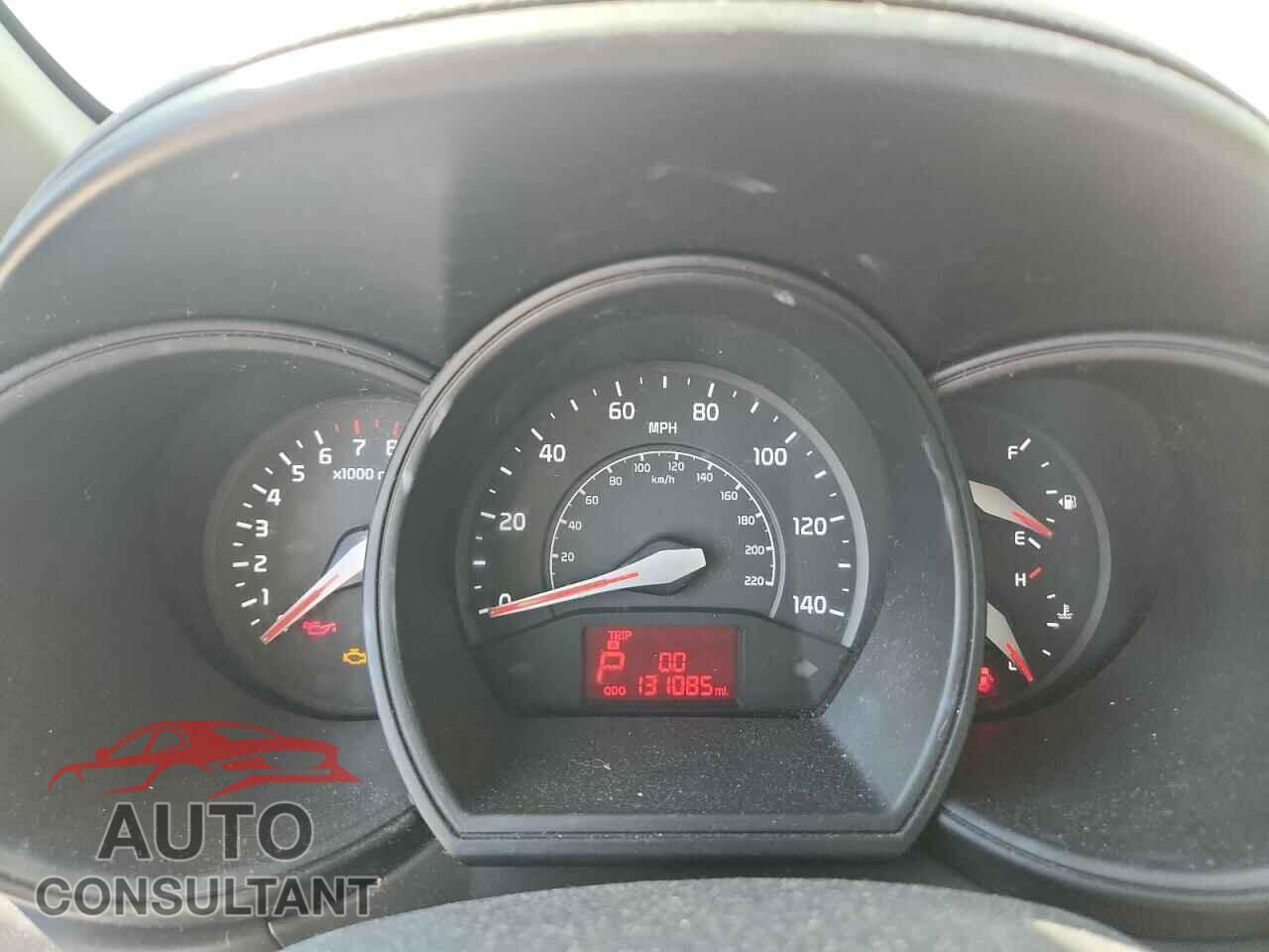 KIA RIO 2014 - KNADM4A33E6342193