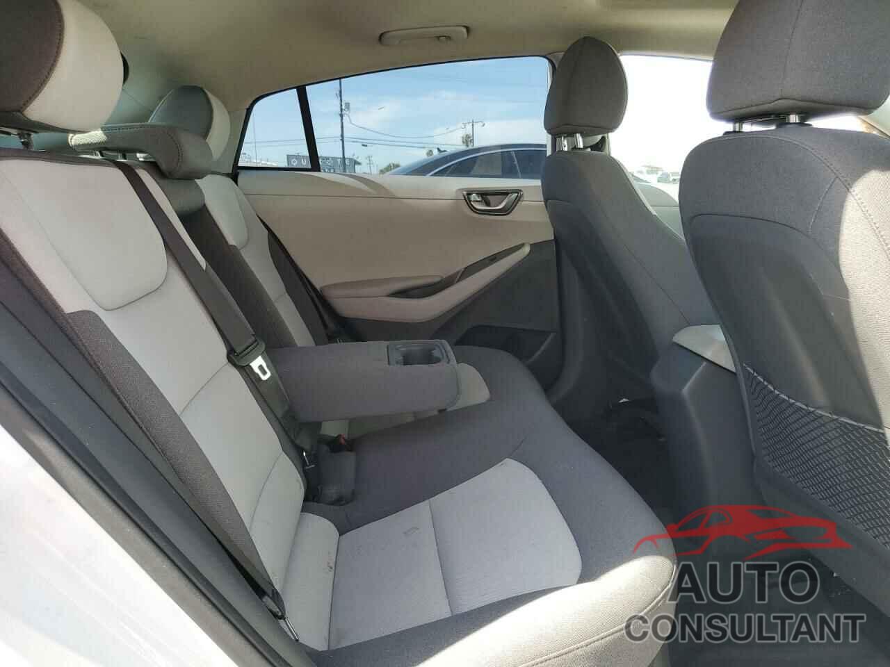 HYUNDAI IONIQ 2020 - KMHC85LC6LU194647