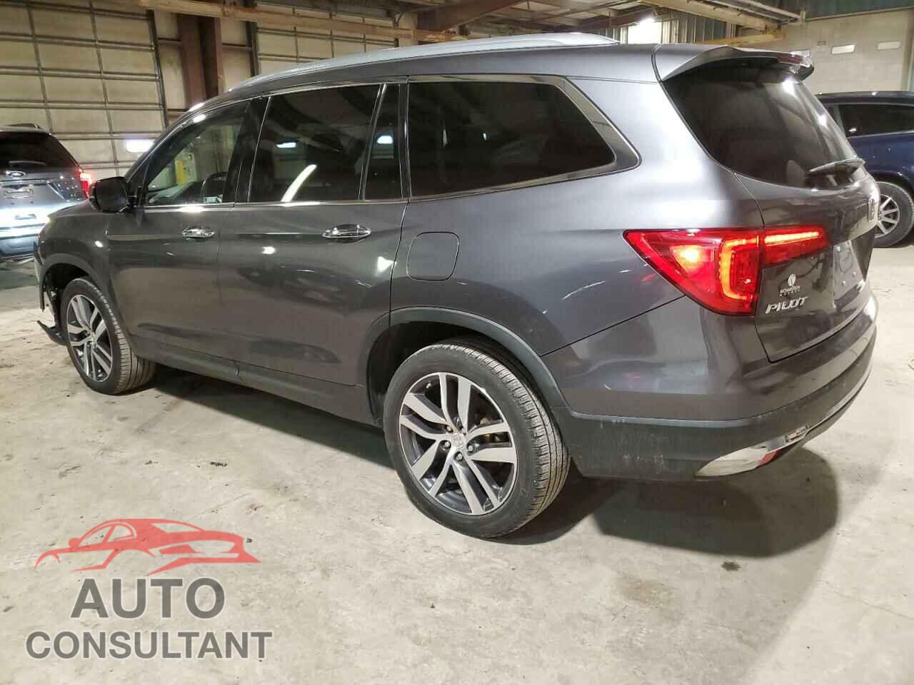 HONDA PILOT 2017 - 5FNYF6H08HB103706