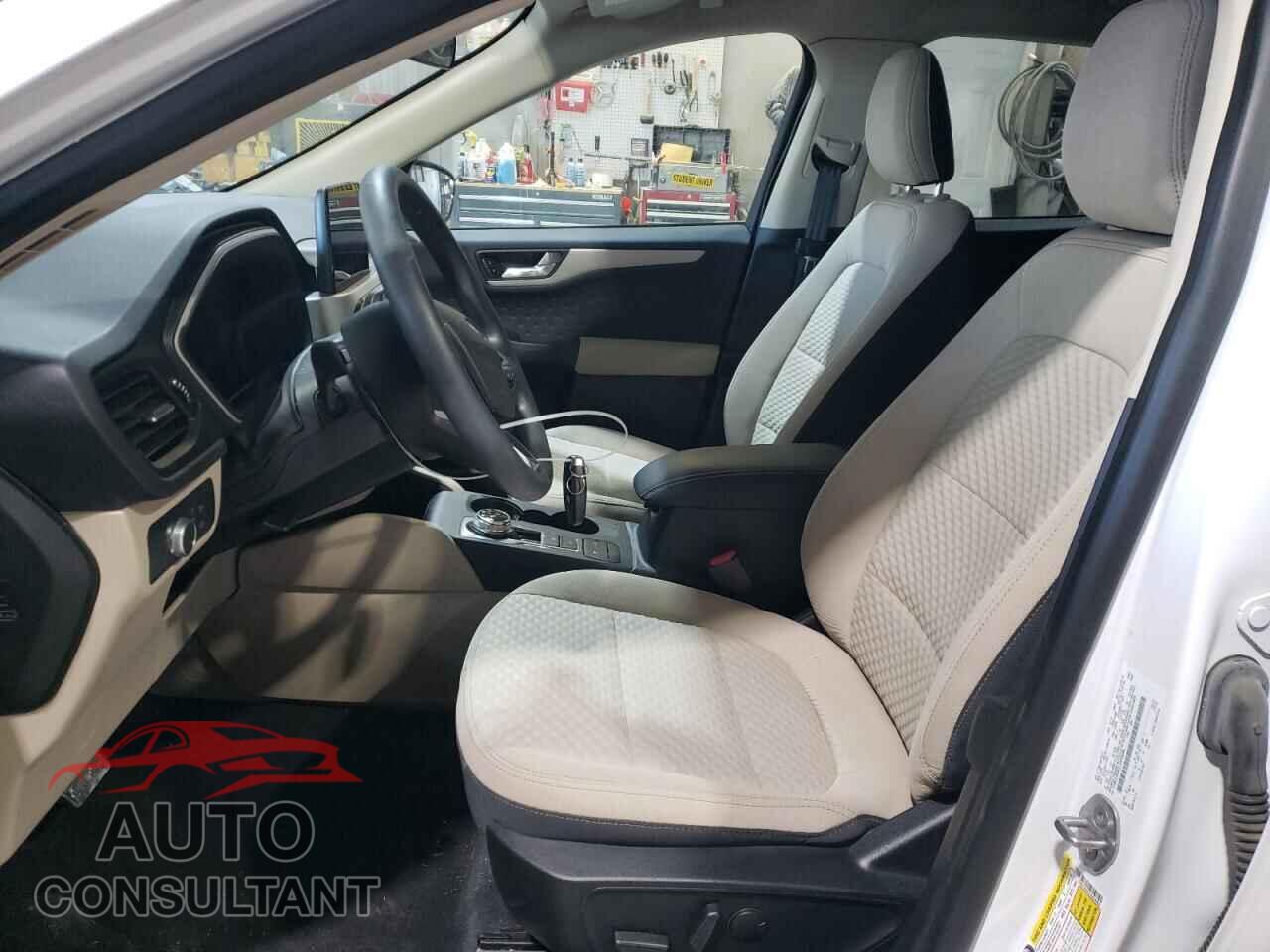 FORD ESCAPE 2020 - 1FMCU9G63LUA54966