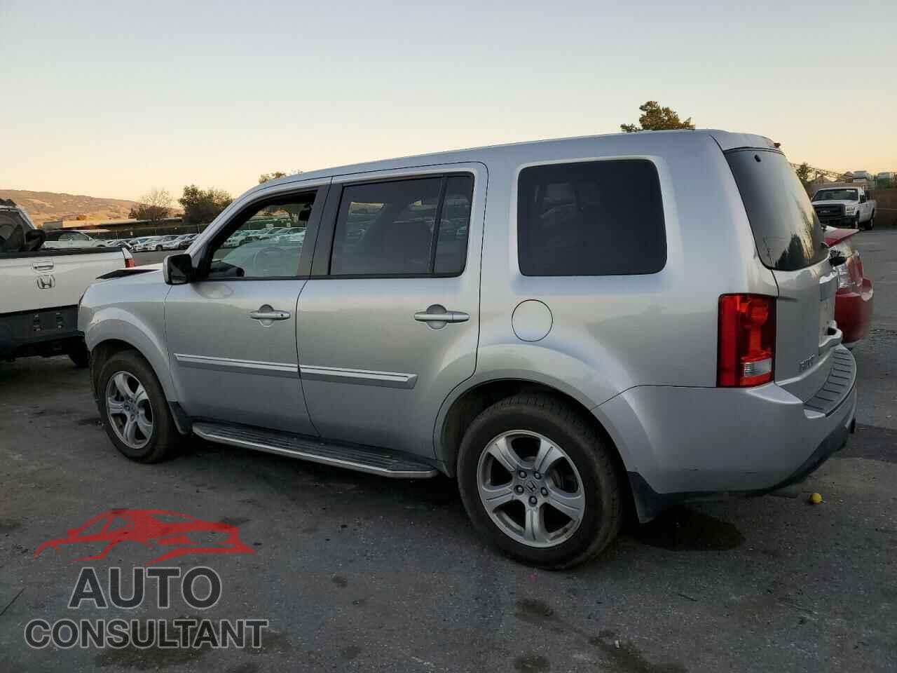 HONDA PILOT 2013 - 5FNYF4H59DB030050