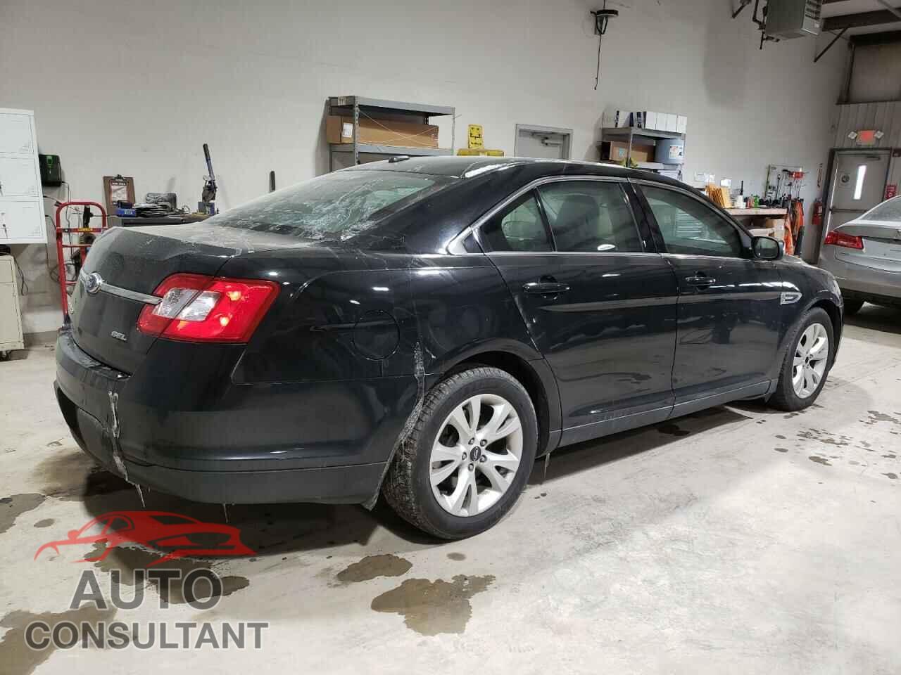 FORD TAURUS 2011 - 1FAHP2EW5BG140536