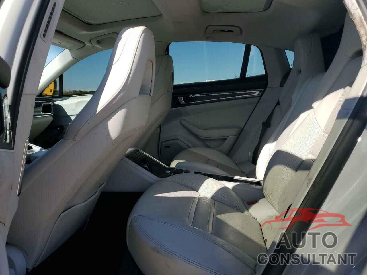 PORSCHE PANAMERA 2017 - WP0AA2A76HL100865