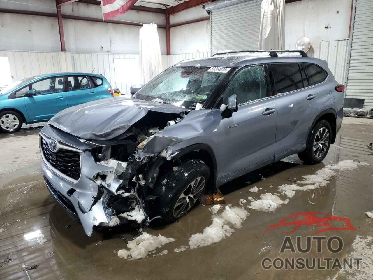 TOYOTA HIGHLANDER 2021 - 5TDHBRCH3MS030390