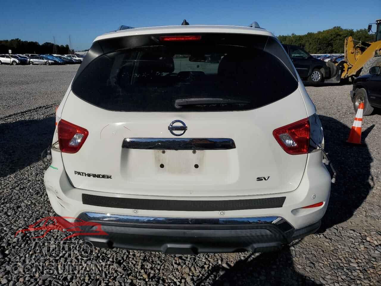 NISSAN PATHFINDER 2017 - 5N1DR2MN1HC900078