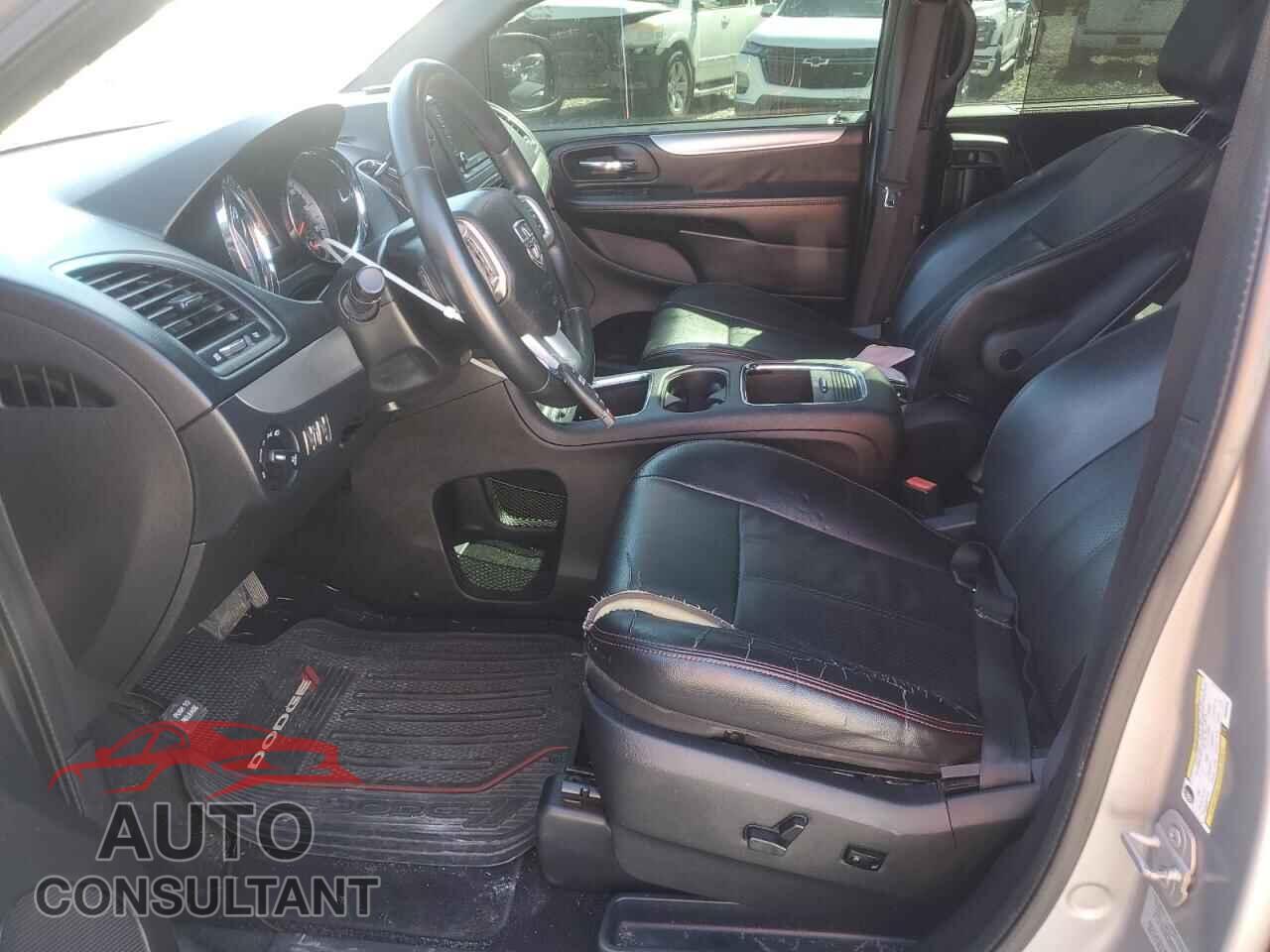 DODGE CARAVAN 2017 - 2C4RDGEG7HR580200