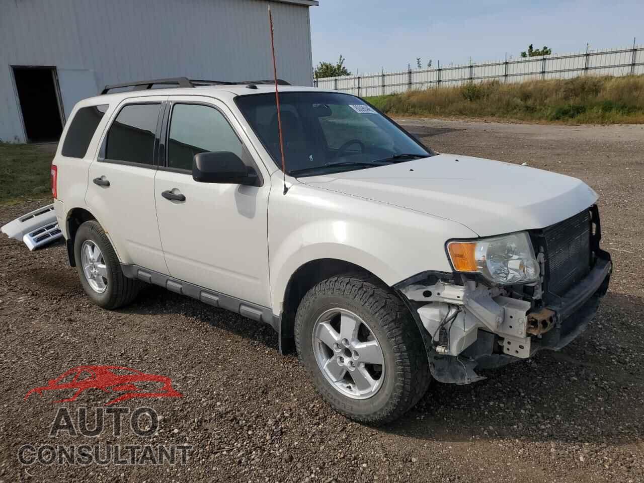 FORD ESCAPE 2011 - 1FMCU0DG1BKA23833