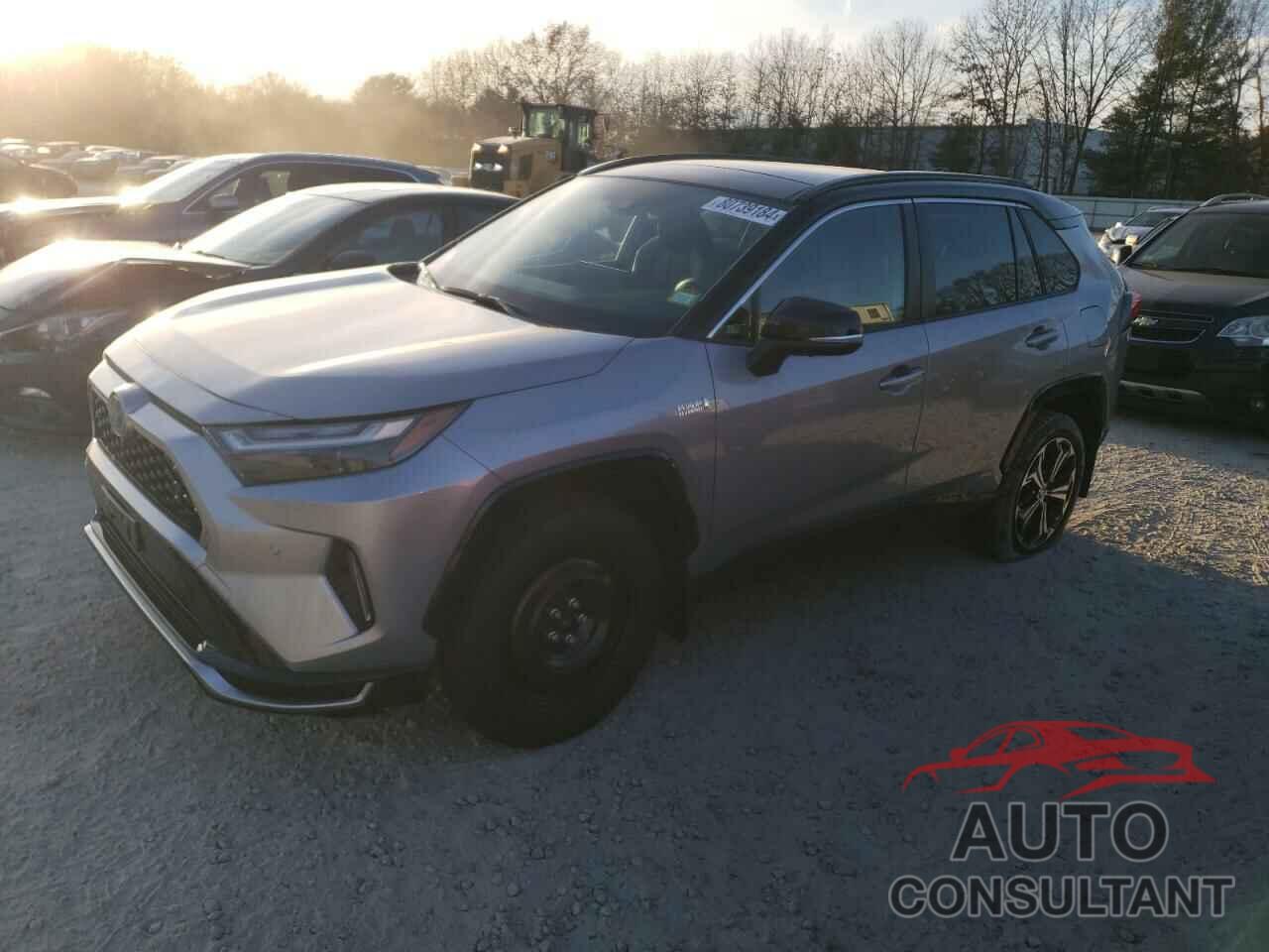 TOYOTA RAV4 2024 - JTMFB3FV7RD192211