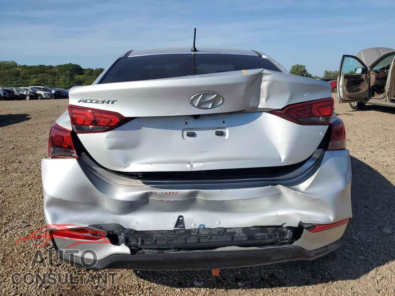 HYUNDAI ACCENT 2020 - 3KPC24A68LE126846