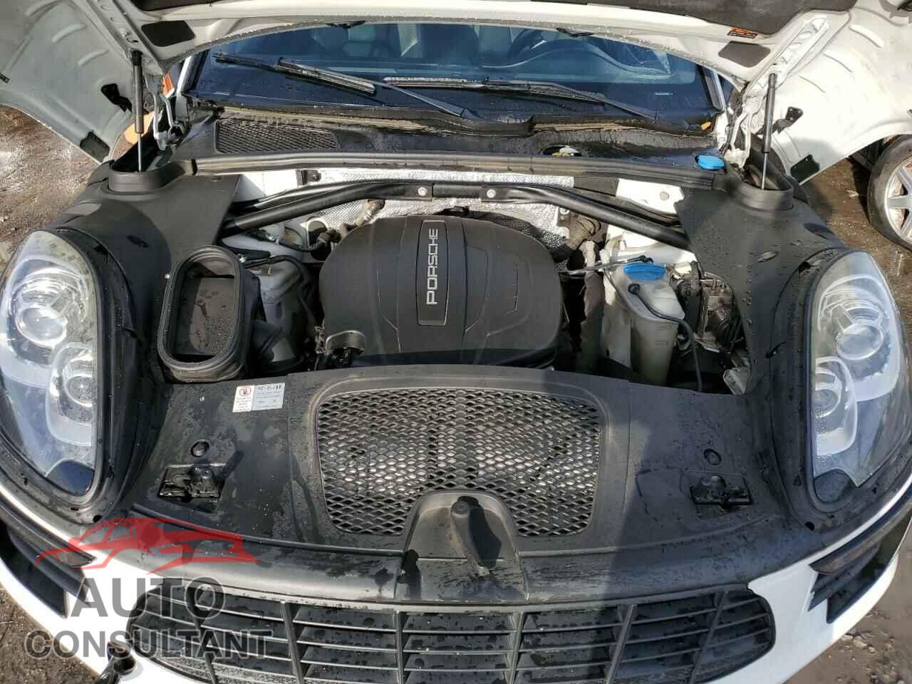 PORSCHE MACAN 2017 - WP1AA2A52HLB00049