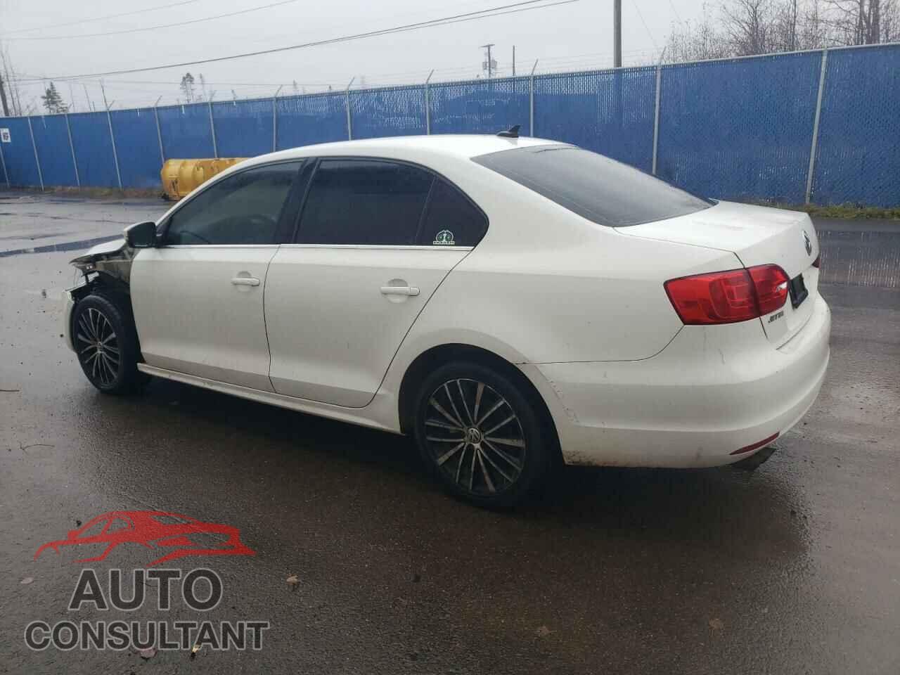 VOLKSWAGEN JETTA 2013 - 3VWLL7AJ9DM388530