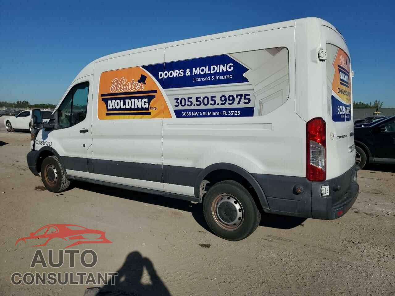 FORD TRANSIT 2017 - 1FTYR2CM9HKA04129