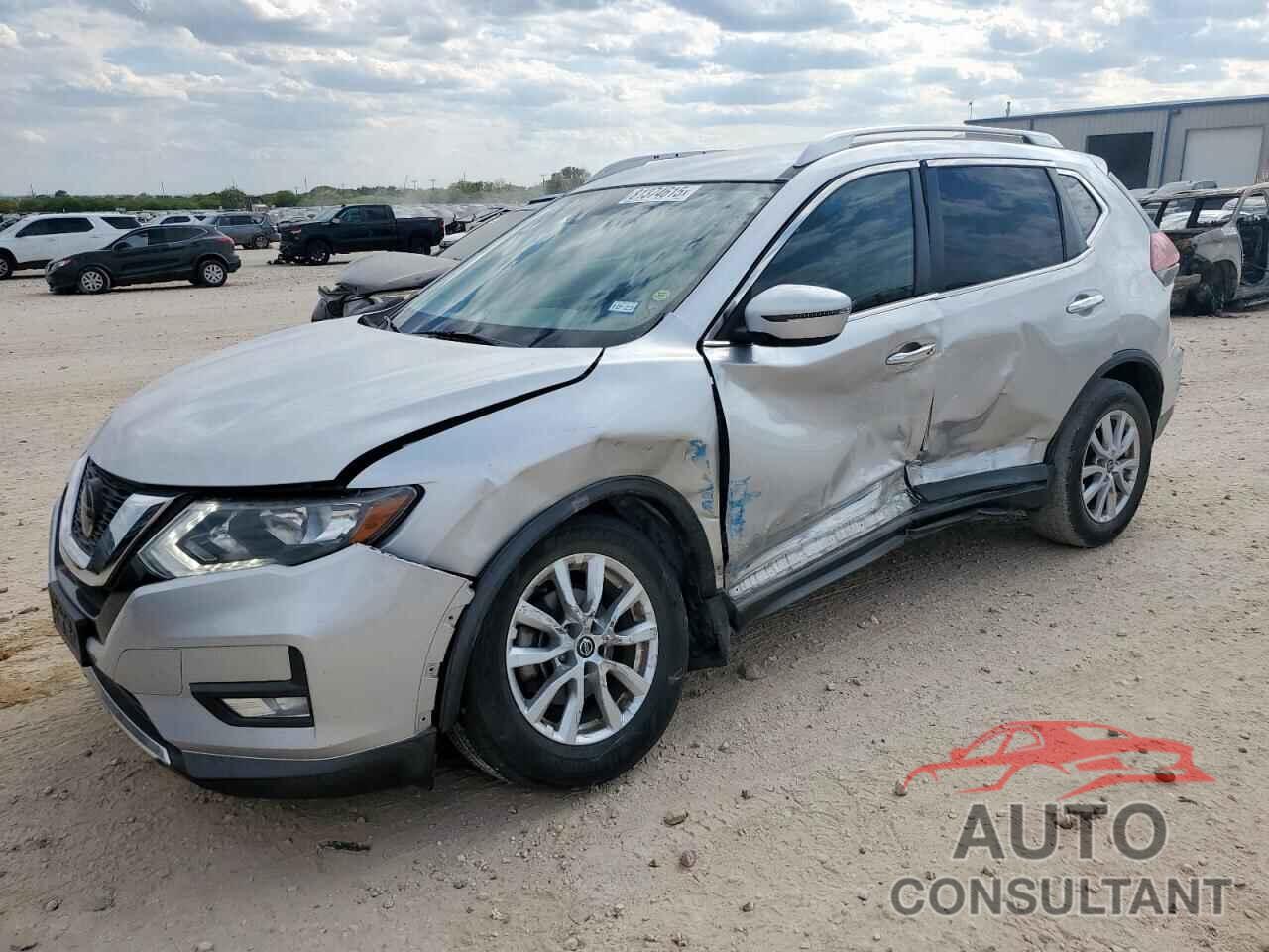 NISSAN ROGUE 2019 - KNMAT2MT1KP555304