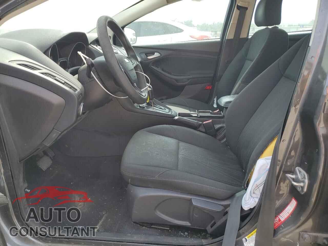FORD FOCUS 2016 - 1FADP3F28GL212442