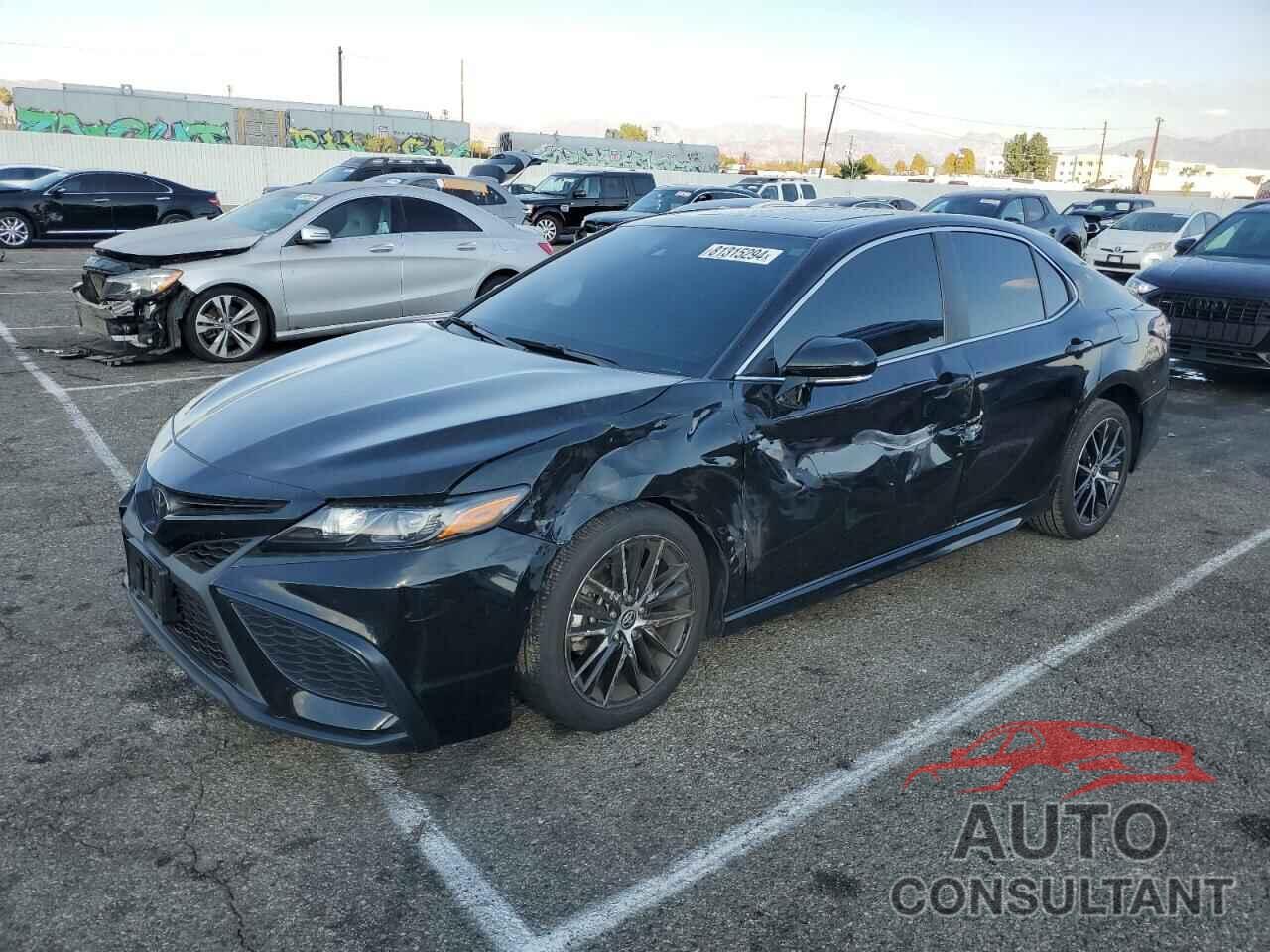 TOYOTA CAMRY 2024 - 4T1G11AK3RU855200