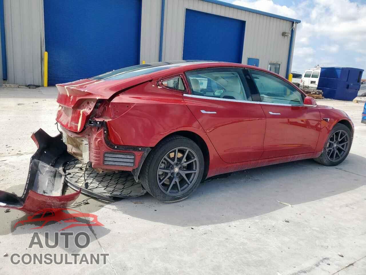 TESLA MODEL 3 2018 - 5YJ3E1EB0JF085925