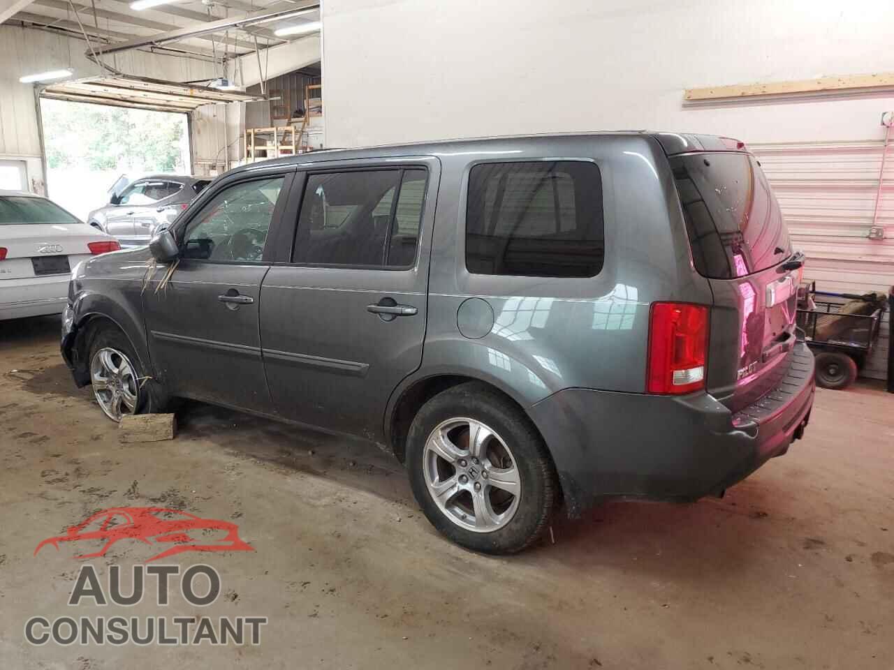 HONDA PILOT 2012 - 5FNYF4H55CB001398