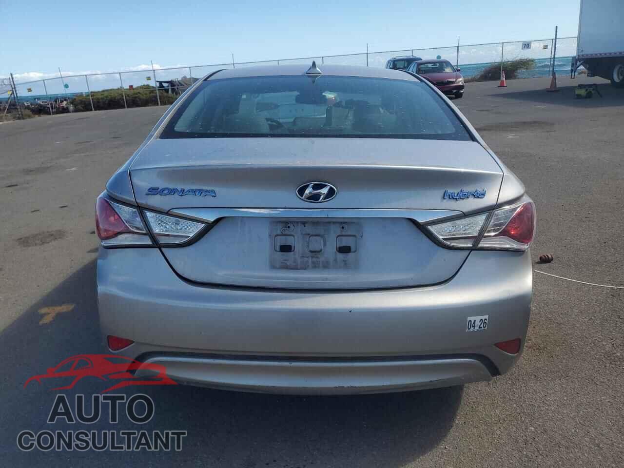 HYUNDAI SONATA 2012 - KMHEC4A45CA044592