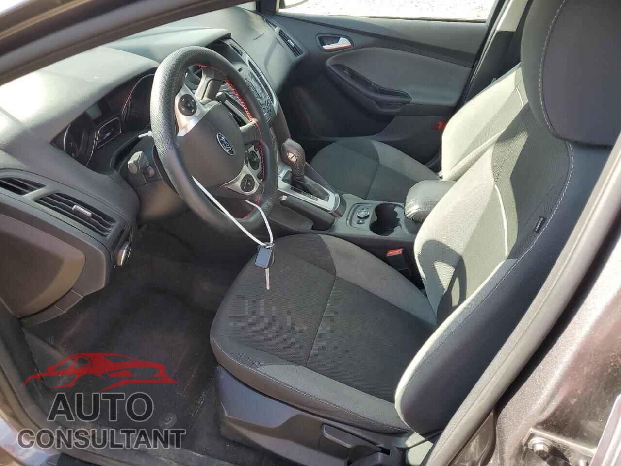 FORD FOCUS 2014 - 1FADP3F21EL276416