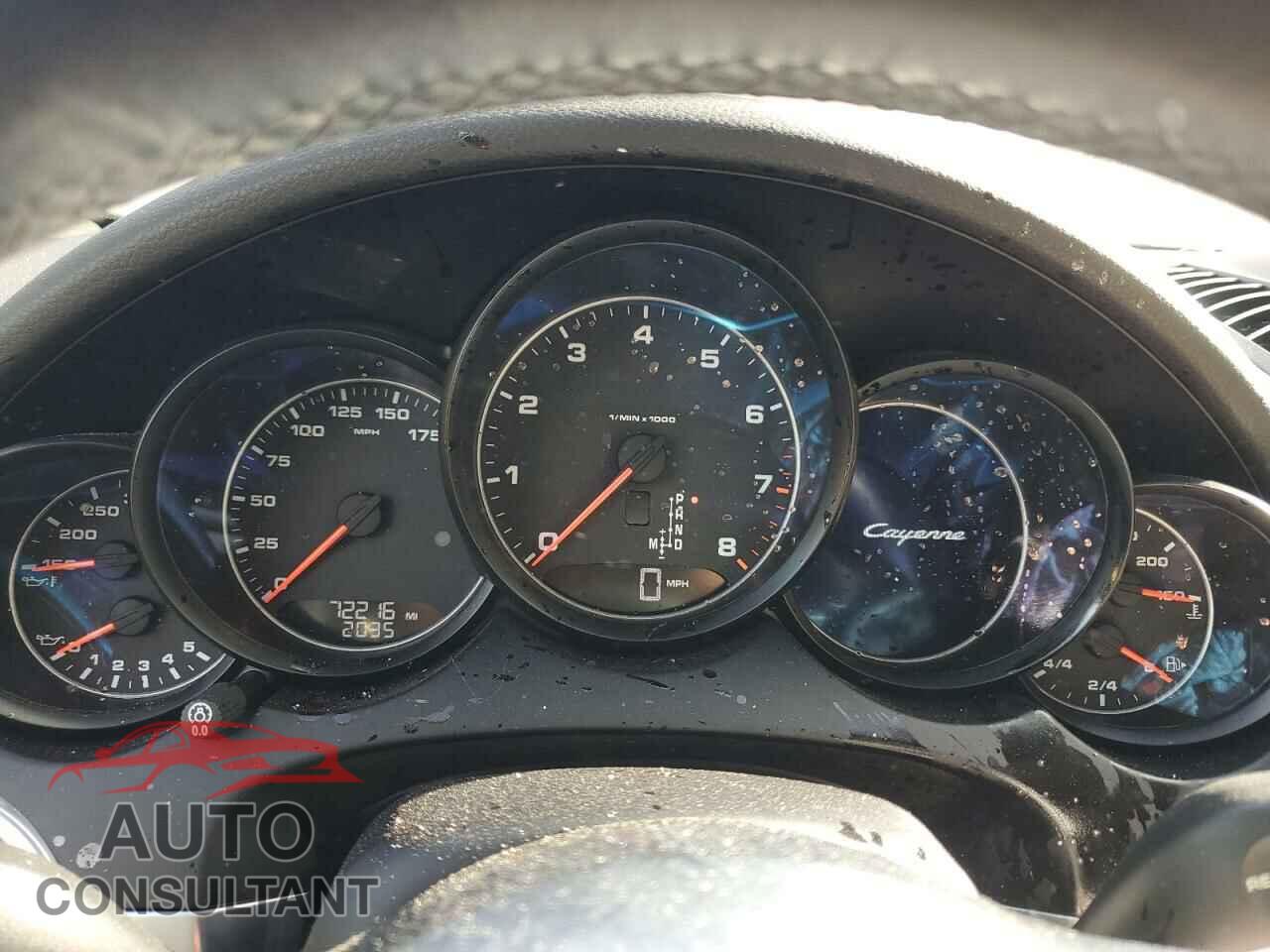 PORSCHE CAYENNE 2017 - WP1AA2A21HKA90822