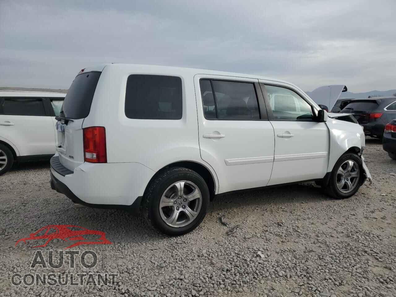 HONDA PILOT 2012 - 5FNYF4H50CB077207