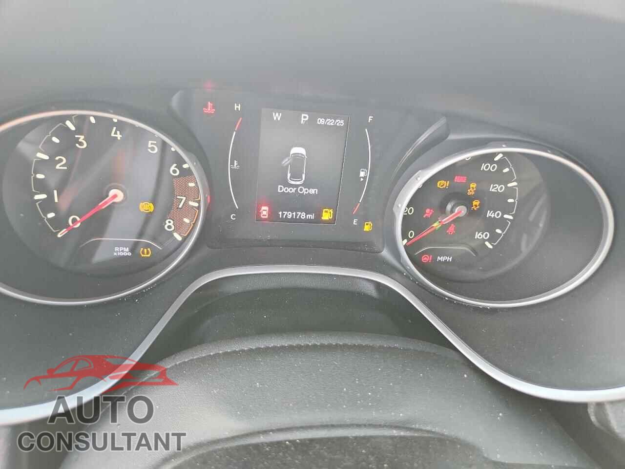 JEEP COMPASS 2017 - 3C4NJCAB4HT669746