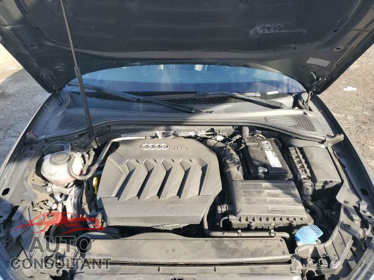 AUDI A3 2019 - WAUAUGFF2KA088332