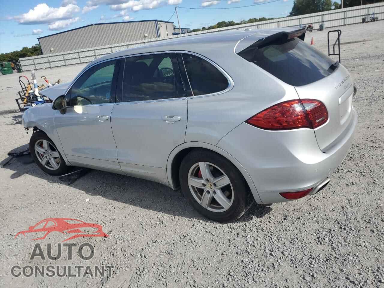PORSCHE CAYENNE 2012 - WP1AA2A2XCLA11053