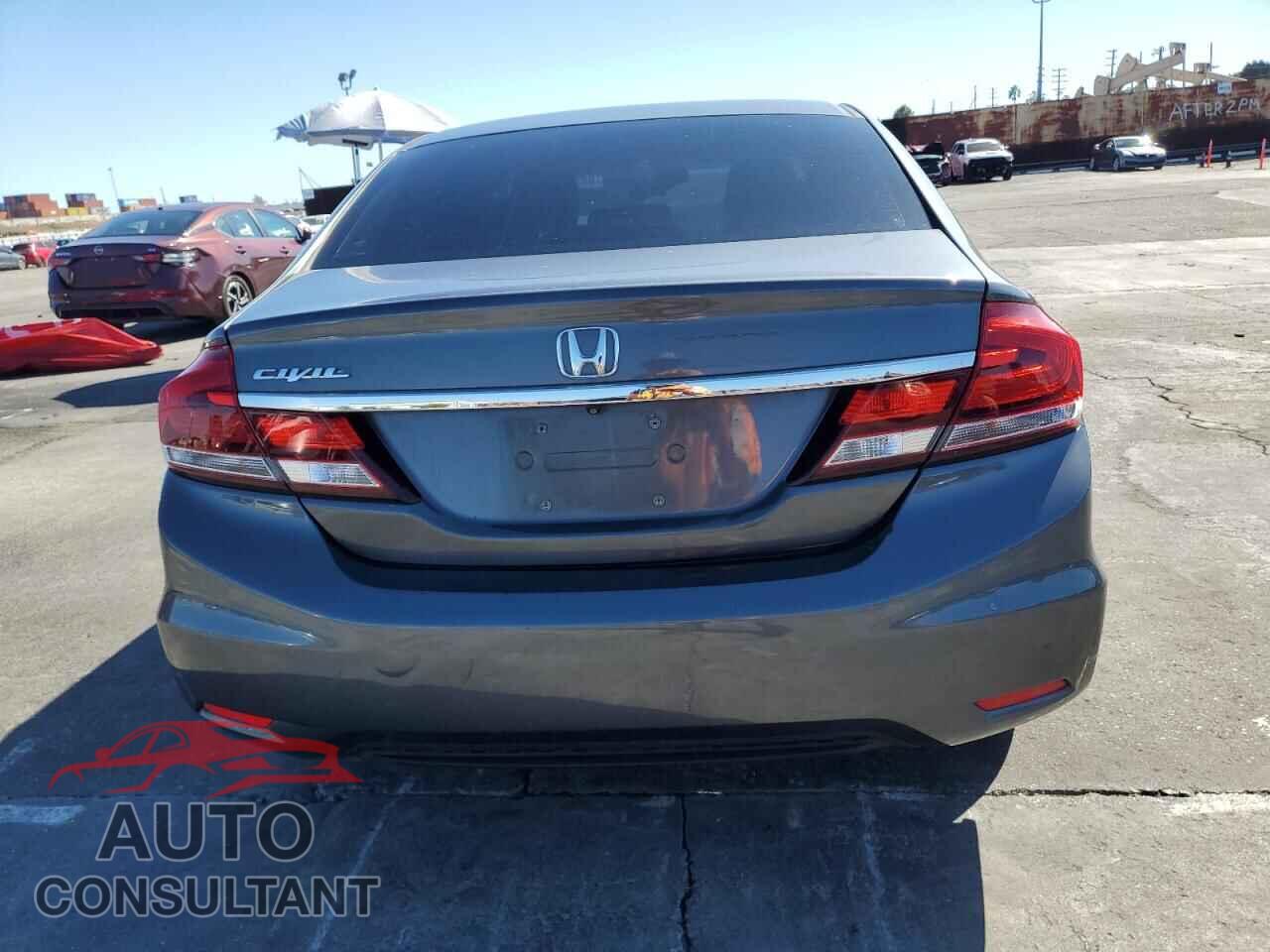 HONDA CIVIC 2013 - 19XFB2F55DE293555