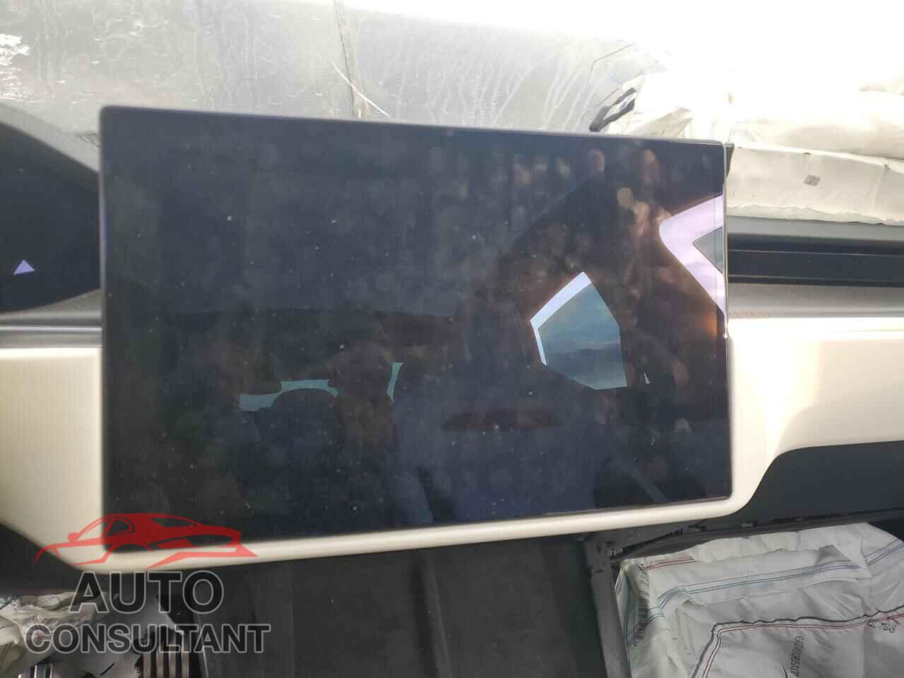 TESLA MODEL S 2024 - 5YJSA1E61RF540125