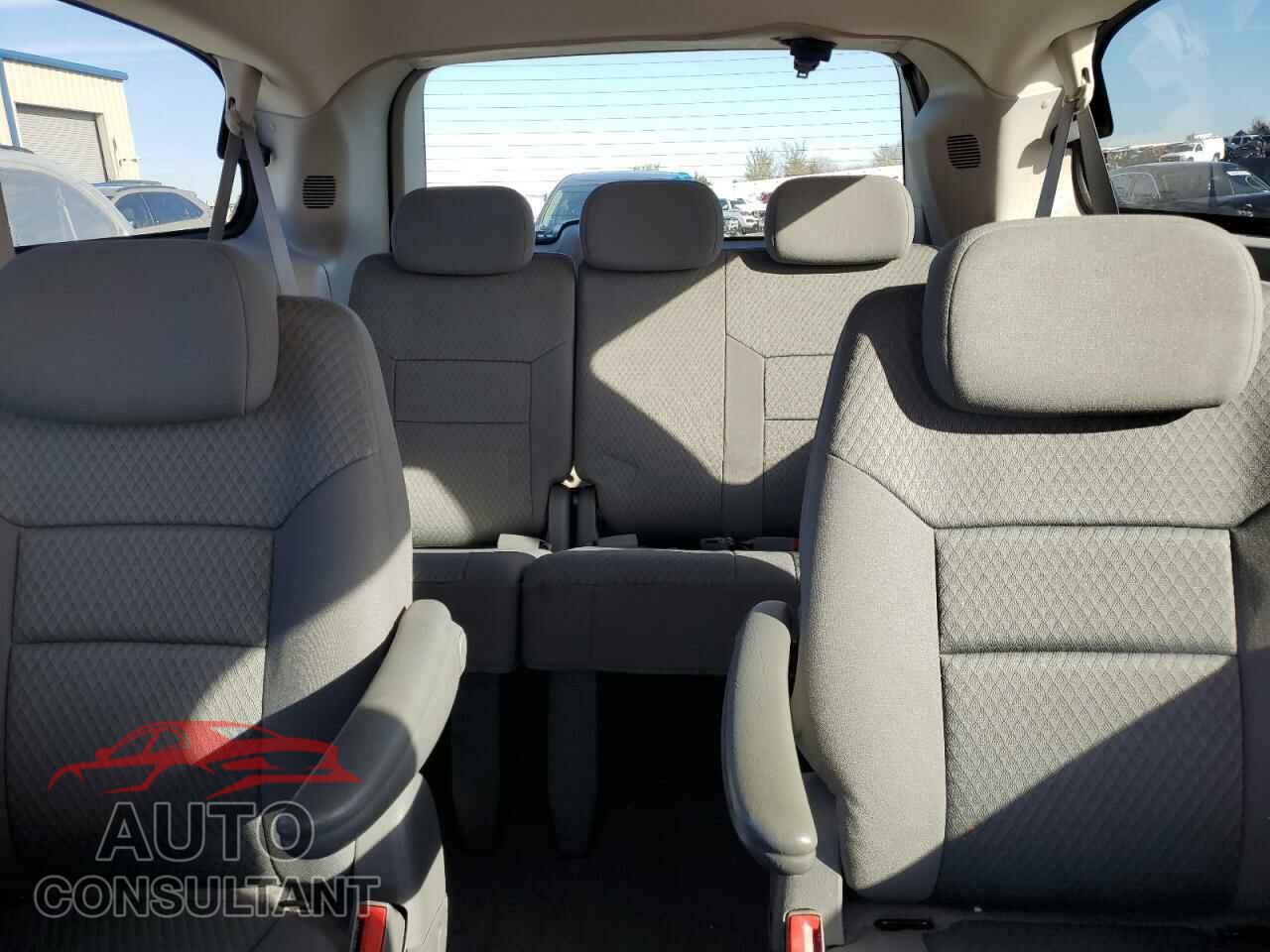 DODGE CARAVAN 2010 - 2D4RN3D1XAR332292