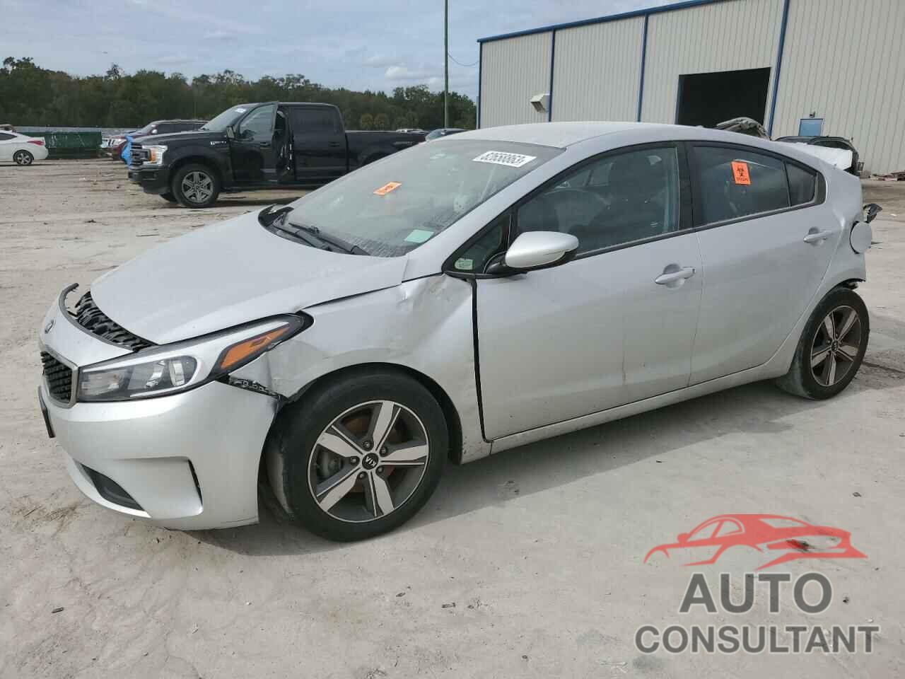 KIA FORTE 2018 - 3KPFL4A70JE244518