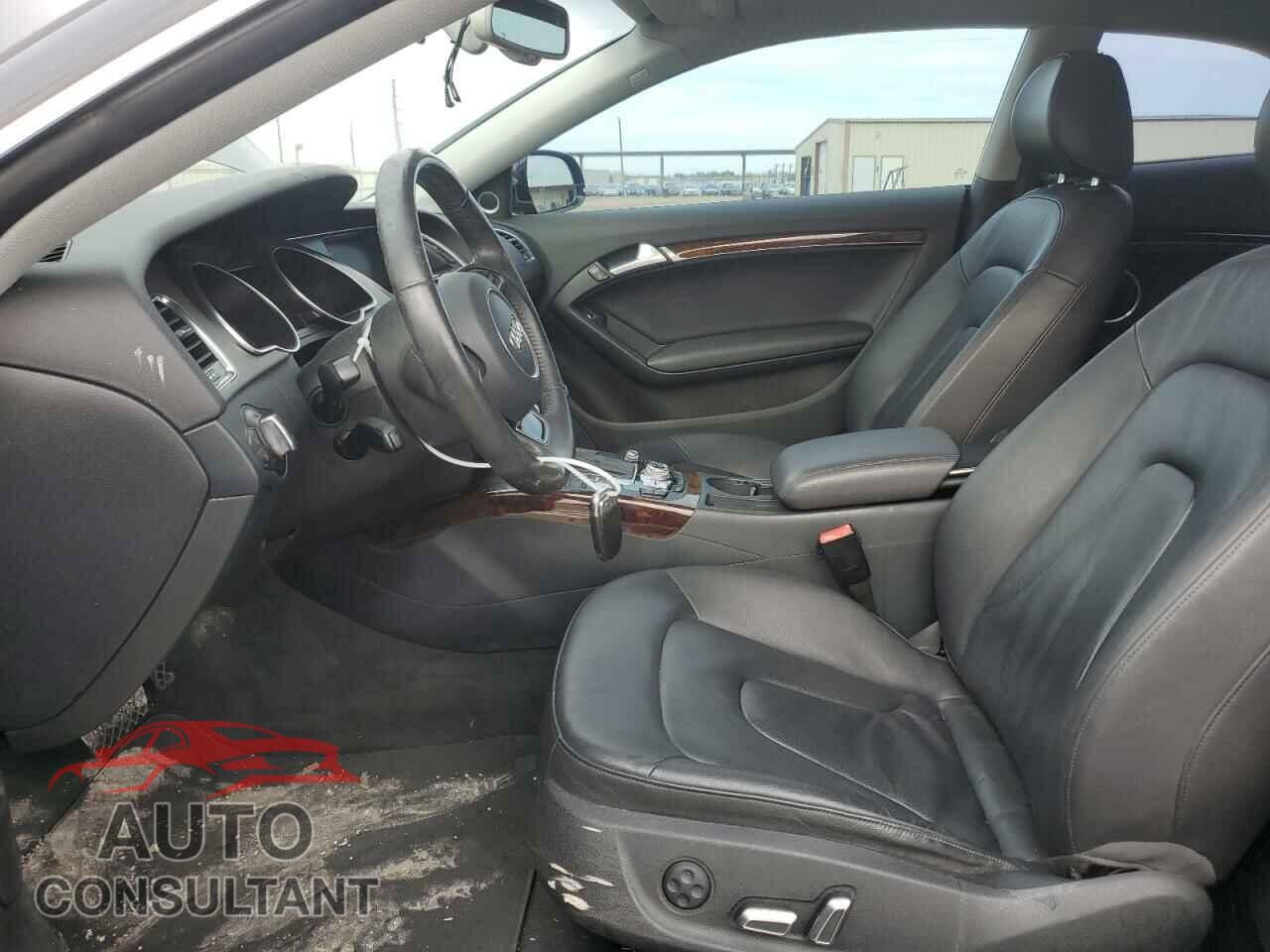 AUDI A5 2014 - WAULFAFR1EA012857