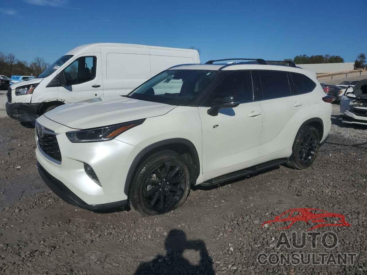 TOYOTA HIGHLANDER 2021 - 5TDGZRAH8MS528417