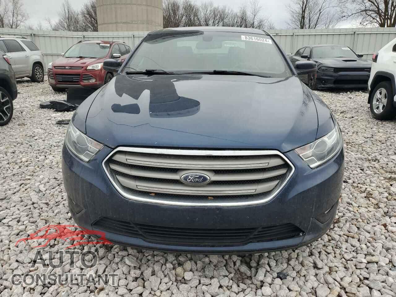 FORD TAURUS 2017 - 1FAHP2E88HG113695