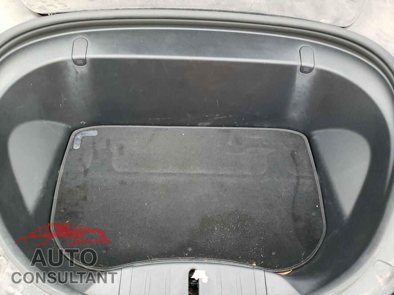 TESLA MODEL 3 2018 - 5YJ3E1EA4JF034418