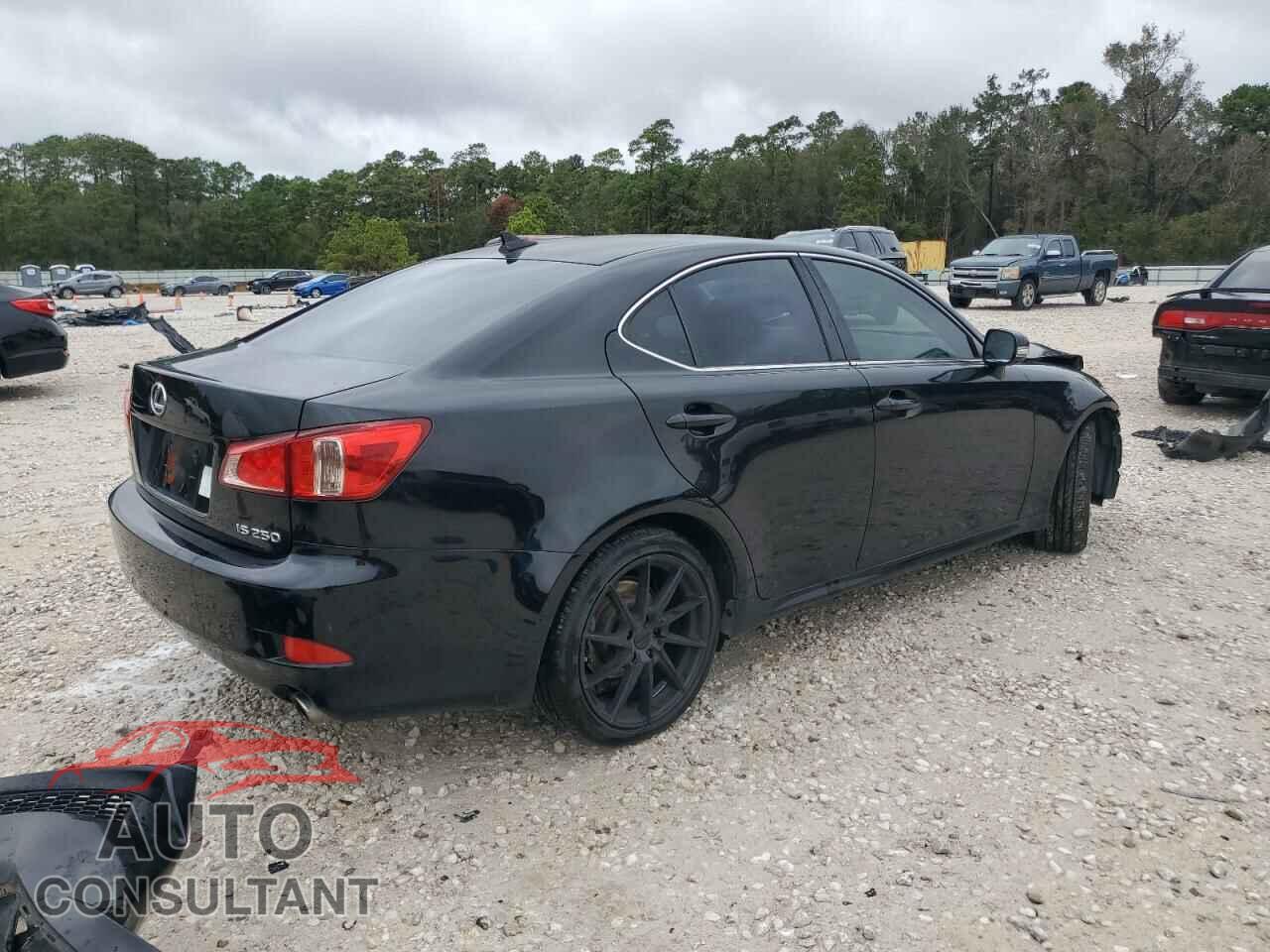 LEXUS IS 2011 - JTHBF5C21B5141973