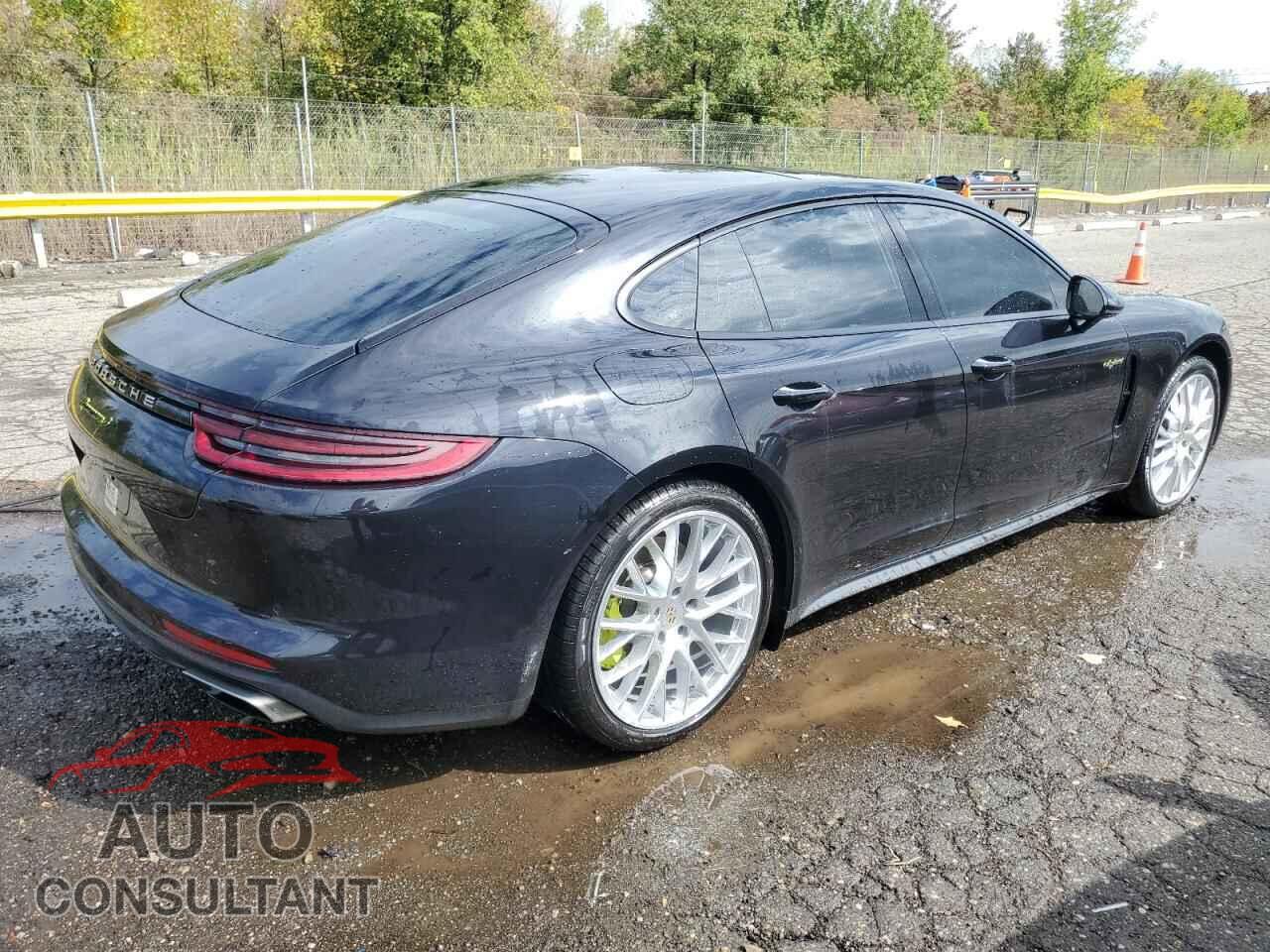 PORSCHE PANAMERA 2018 - WP0AE2A70JL128154