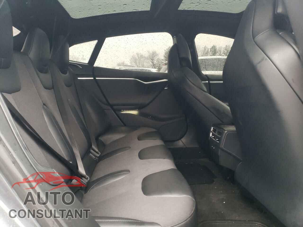 TESLA MODEL S 2017 - 5YJSA1E46HF188687