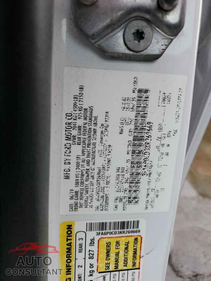 FORD FUSION 2019 - 3FA6P0CD3KR269669
