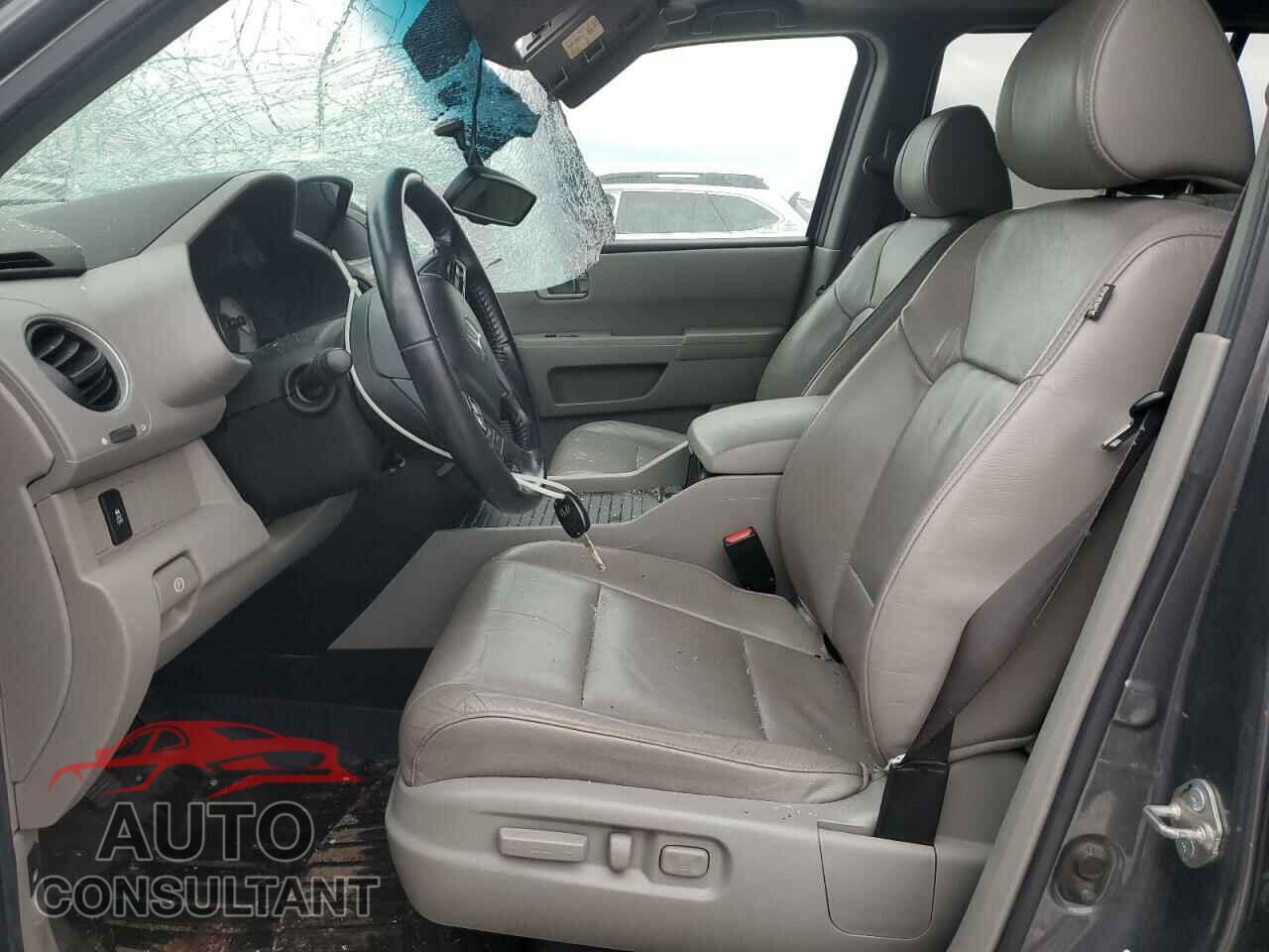 HONDA PILOT 2012 - 5FNYF4H6XCB029030