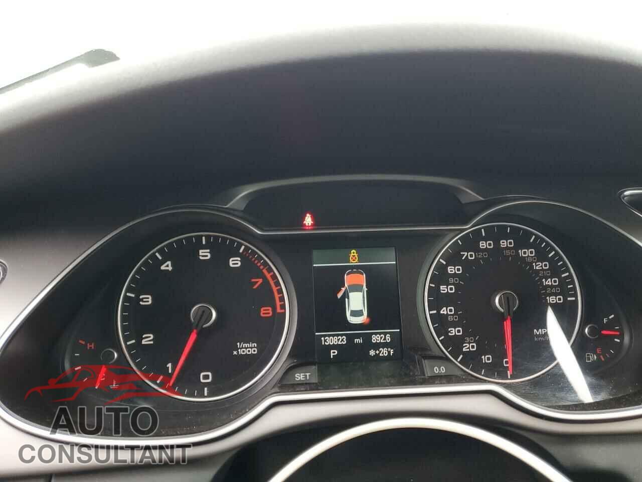 AUDI A4 2013 - WAUKFAFL1DN013117