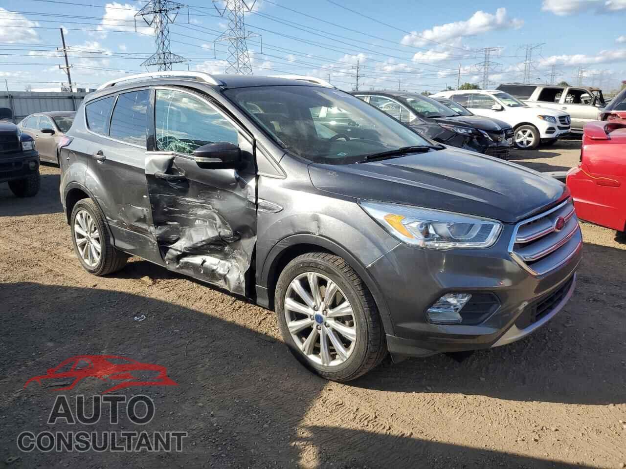 FORD ESCAPE 2017 - 1FMCU0J99HUE18300