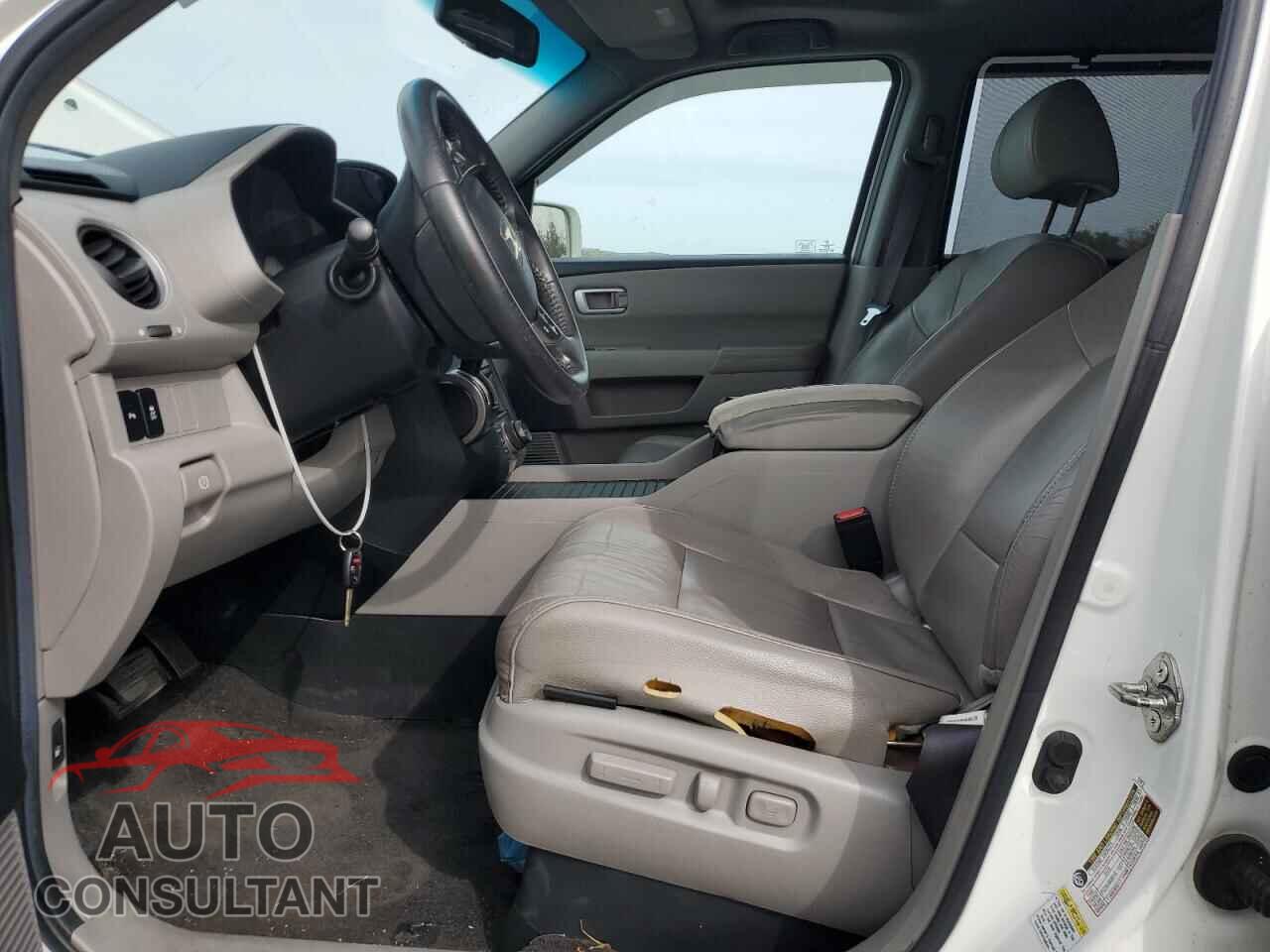 HONDA PILOT 2012 - 5FNYF4H98CB019395